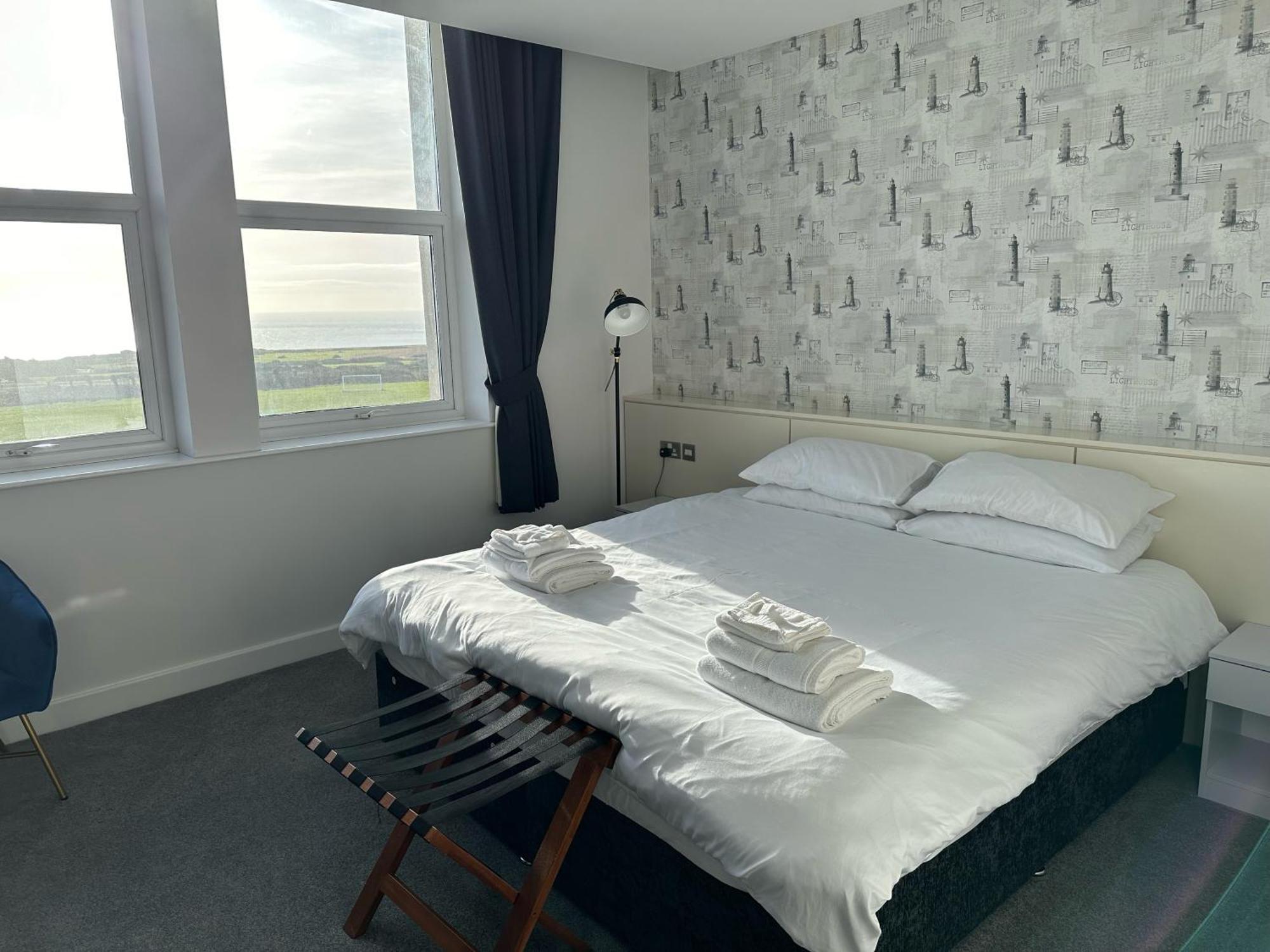 The New Admiralty Hotel Ltd ポートランド エクステリア 写真